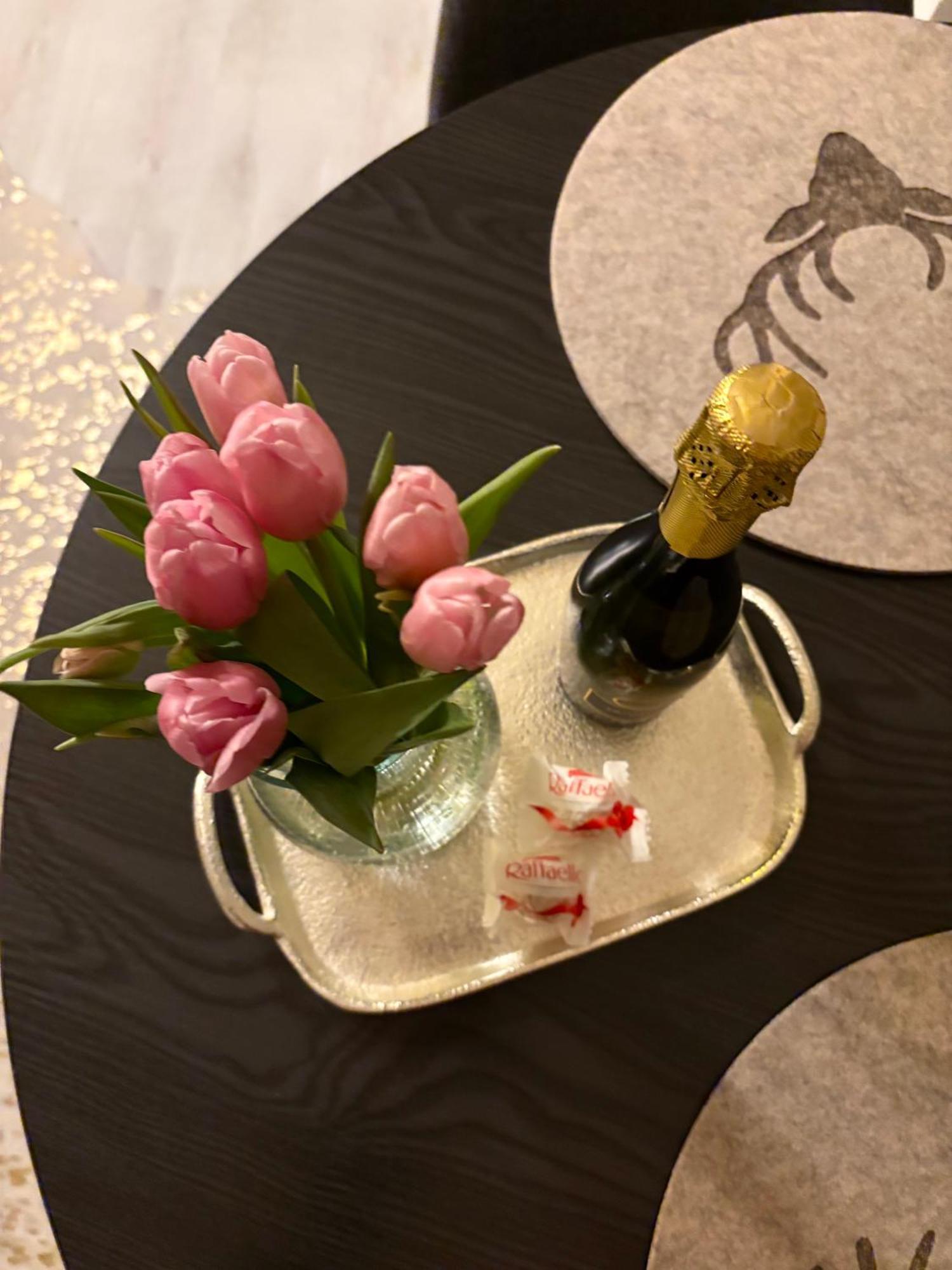 Lechtaler Alpenblick Landeck - Privatzimmer & Ferienwohnung 외부 사진