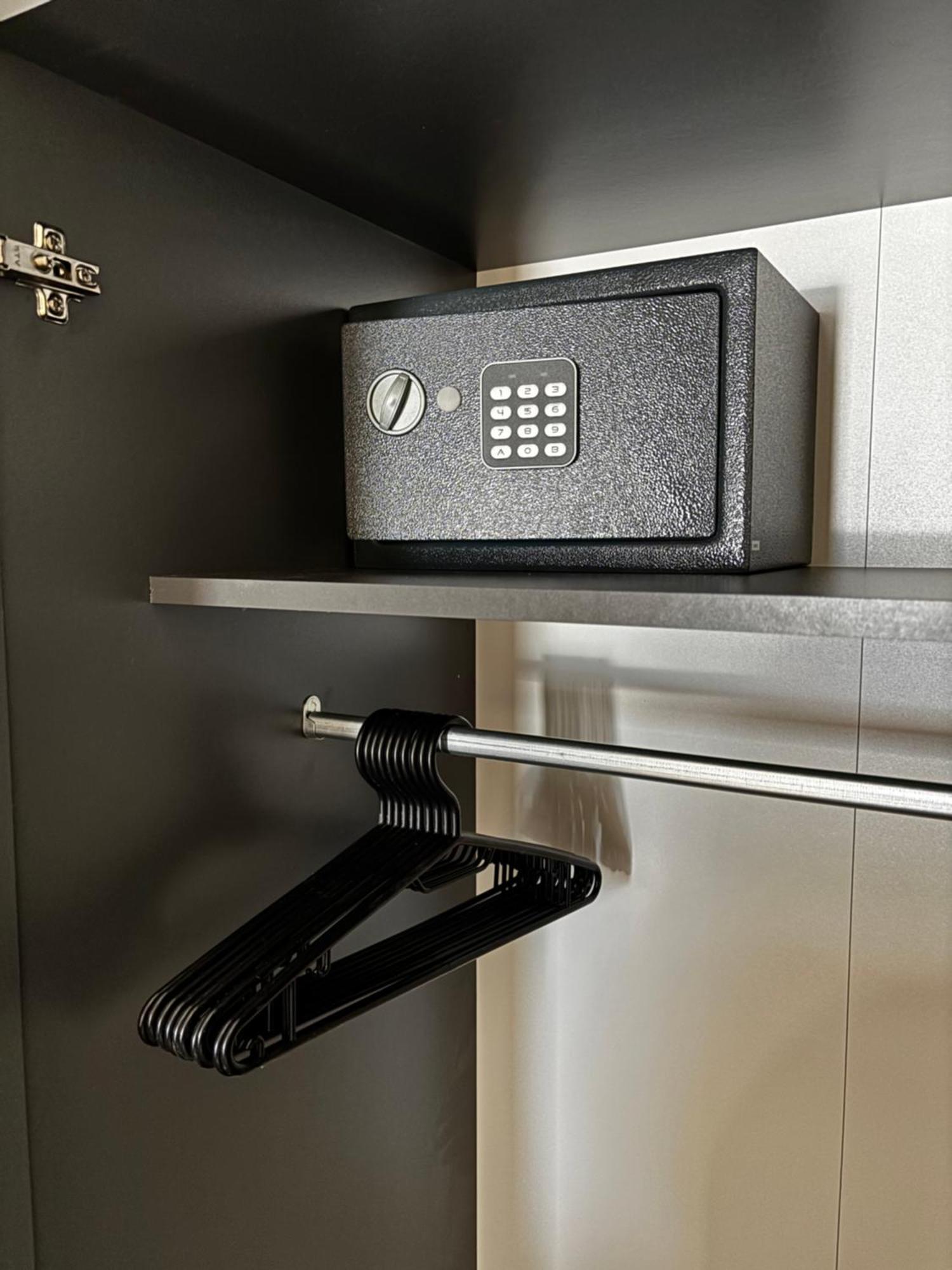 Lechtaler Alpenblick Landeck - Privatzimmer & Ferienwohnung 외부 사진